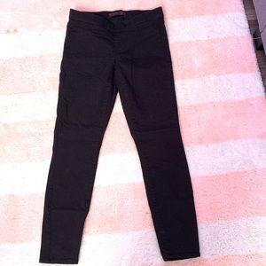 No boundaries black jeggings